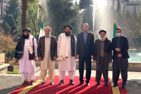 طالبان: مذاکرات با مقامات ایرانی سازنده بود